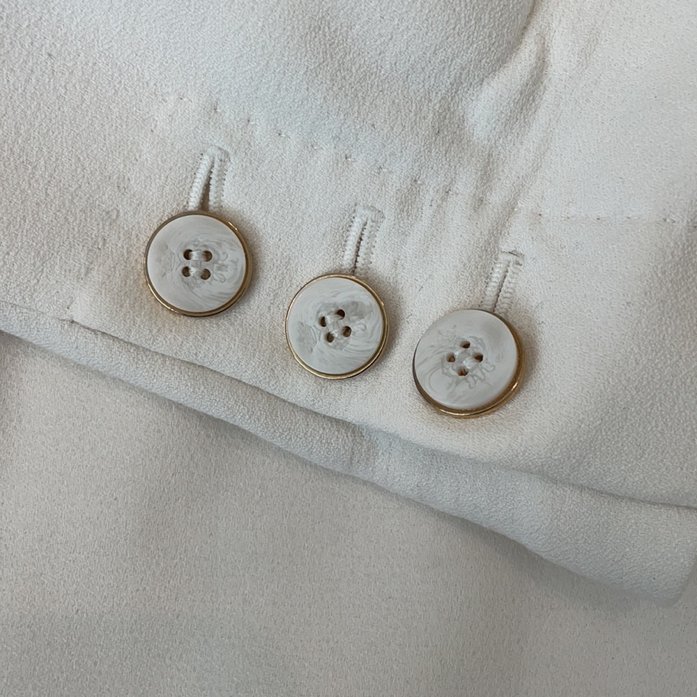 Emilio Pucci Winter White Blazer - Picture 3 of 11